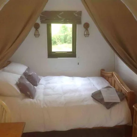Cozy Glamping Pod A - Adults Only Kettlewell