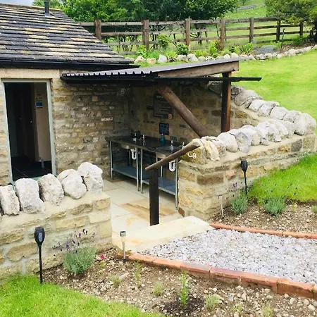 Cozy Glamping Pod A - Adults Only *
